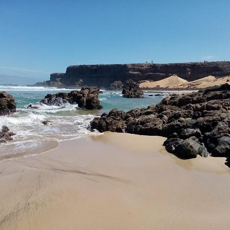Готель Magica Tindaya Surf House Екстер'єр фото