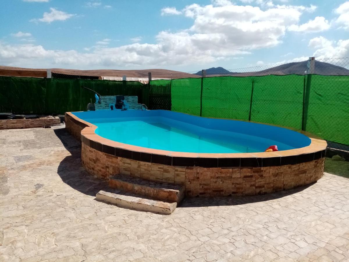 Готель Magica Tindaya Surf House Екстер'єр фото